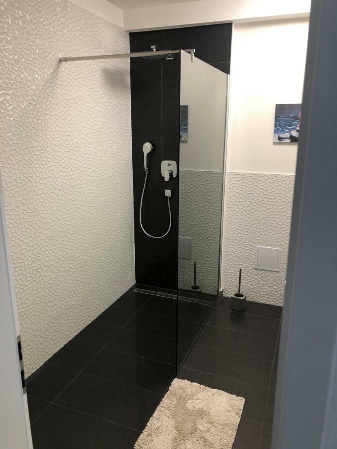 Tip Deluxe Apartment Podstrana Exterior foto